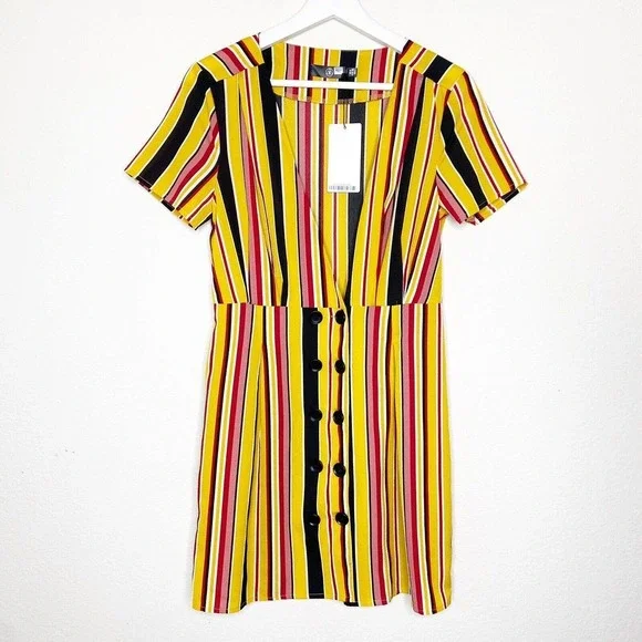 Missguided Striped Button Detail Dress NWT - Picture 2 of 9